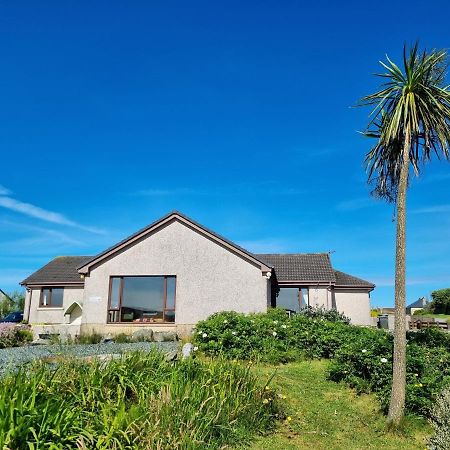 Brae Lea House, Lochboisdale, South Uist. Outer Hebrides Bed and Breakfast Eksteriør billede